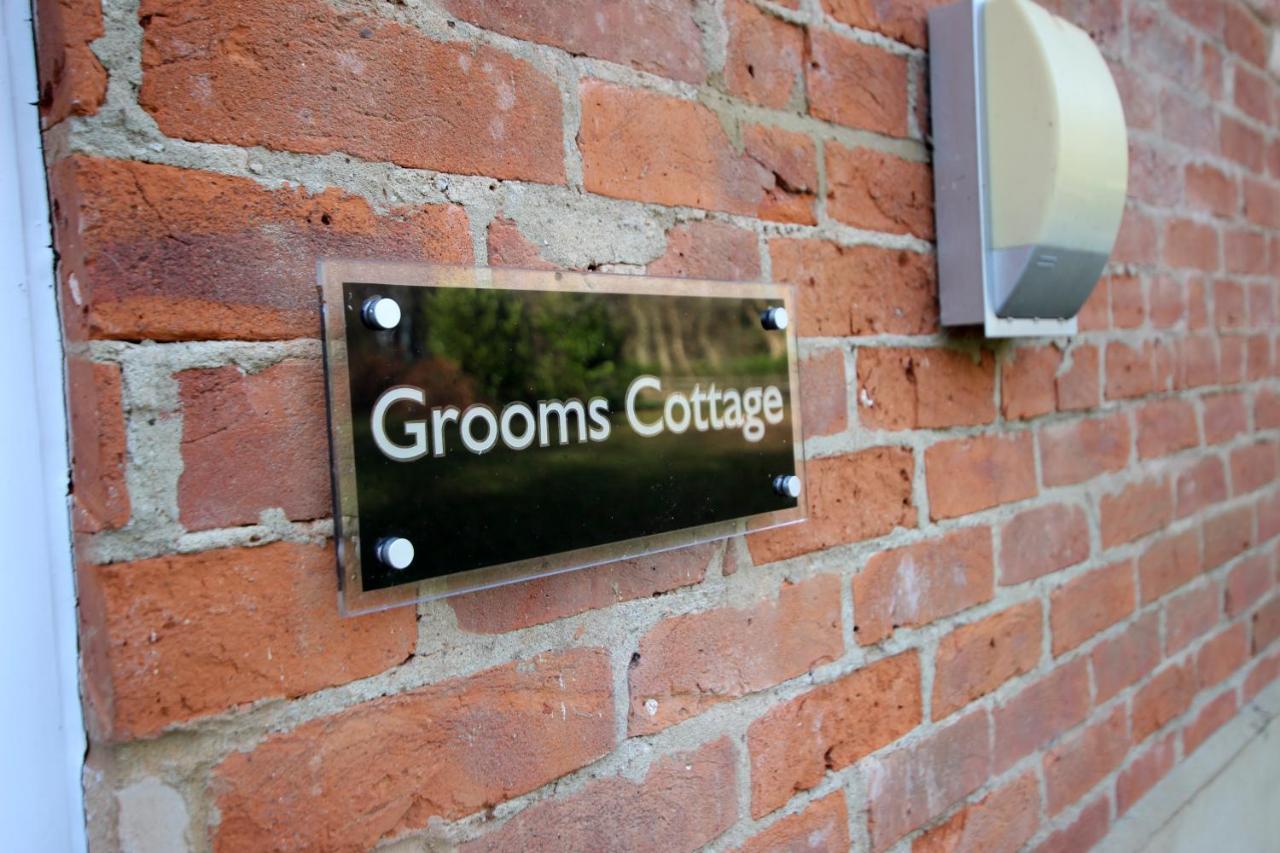 Grooms Cottage Alkham Exteriör bild